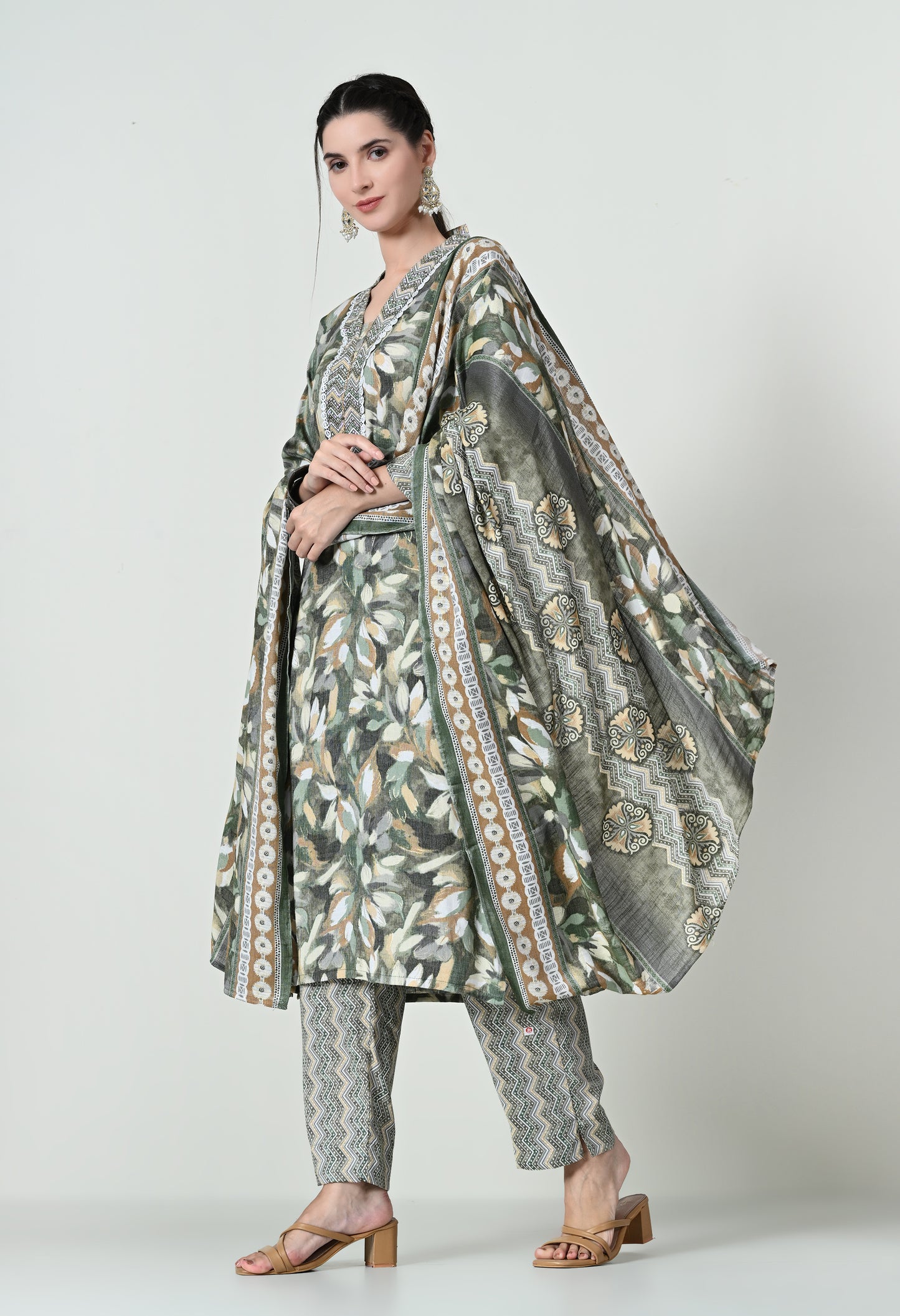 MAURYA Women's Cotton Slub Green Colour Leaf Print Sequence Hand Work Kurta Set with Printed Dupatta (WMKS013)