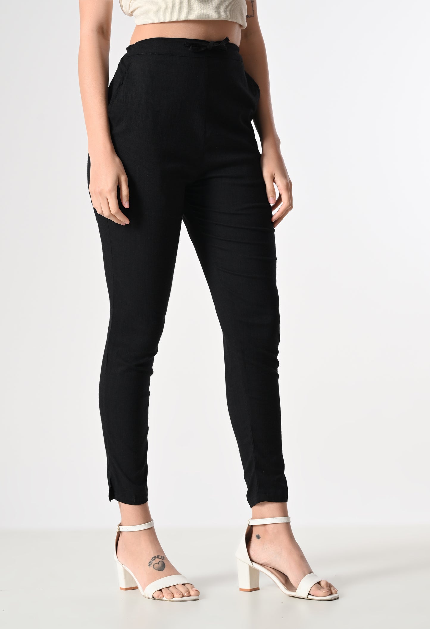 MAURYA Women's Black Solid Lycra Pant with 2 Side Pockets (MPT021)
