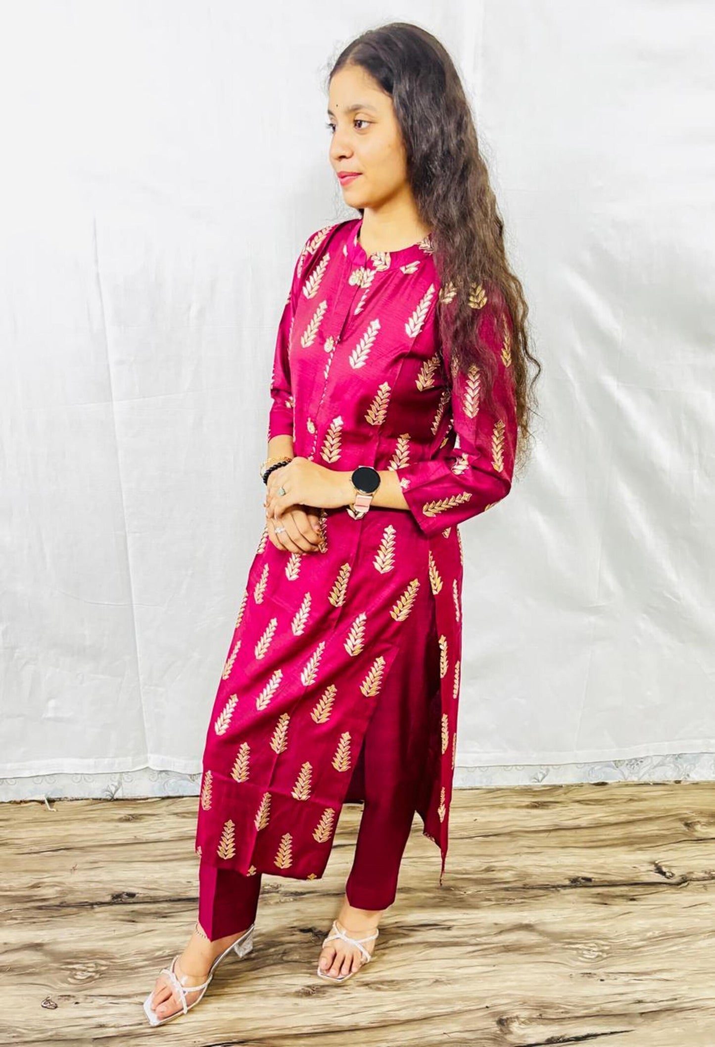 MAURYA Women Purple Printed Muslin Kurta Set with Dupatta (WMKS018)