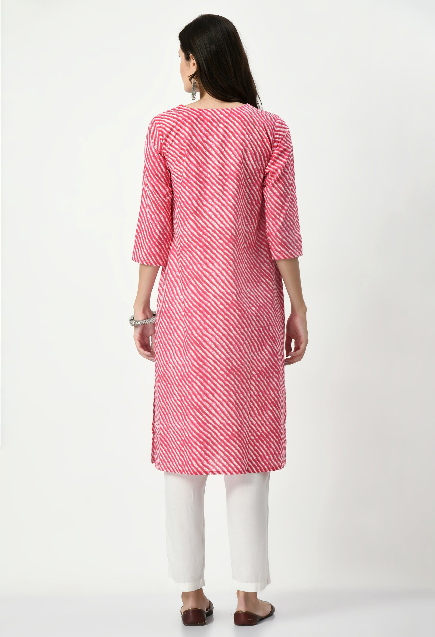 MAURYA Women's Cotton Pink Color Lehriya Print Calf Length Rround Neck Straight Kurti (MKT074)