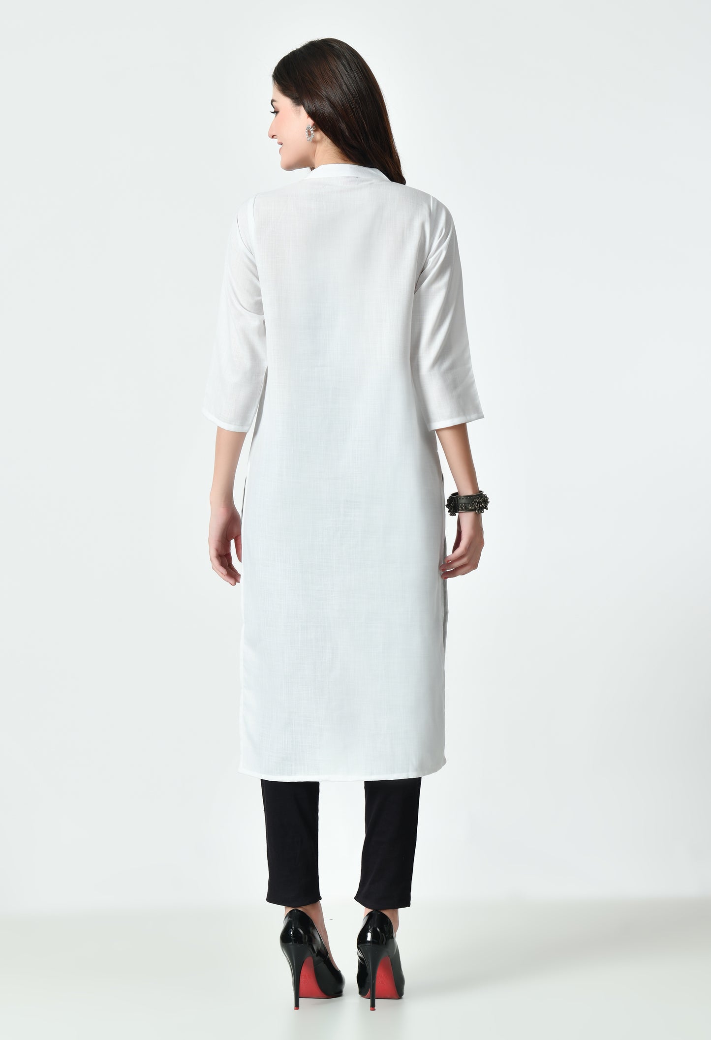 MAURYA Women's White Color Solid Cotton Blend Regular Straight Kurti (MKT132)