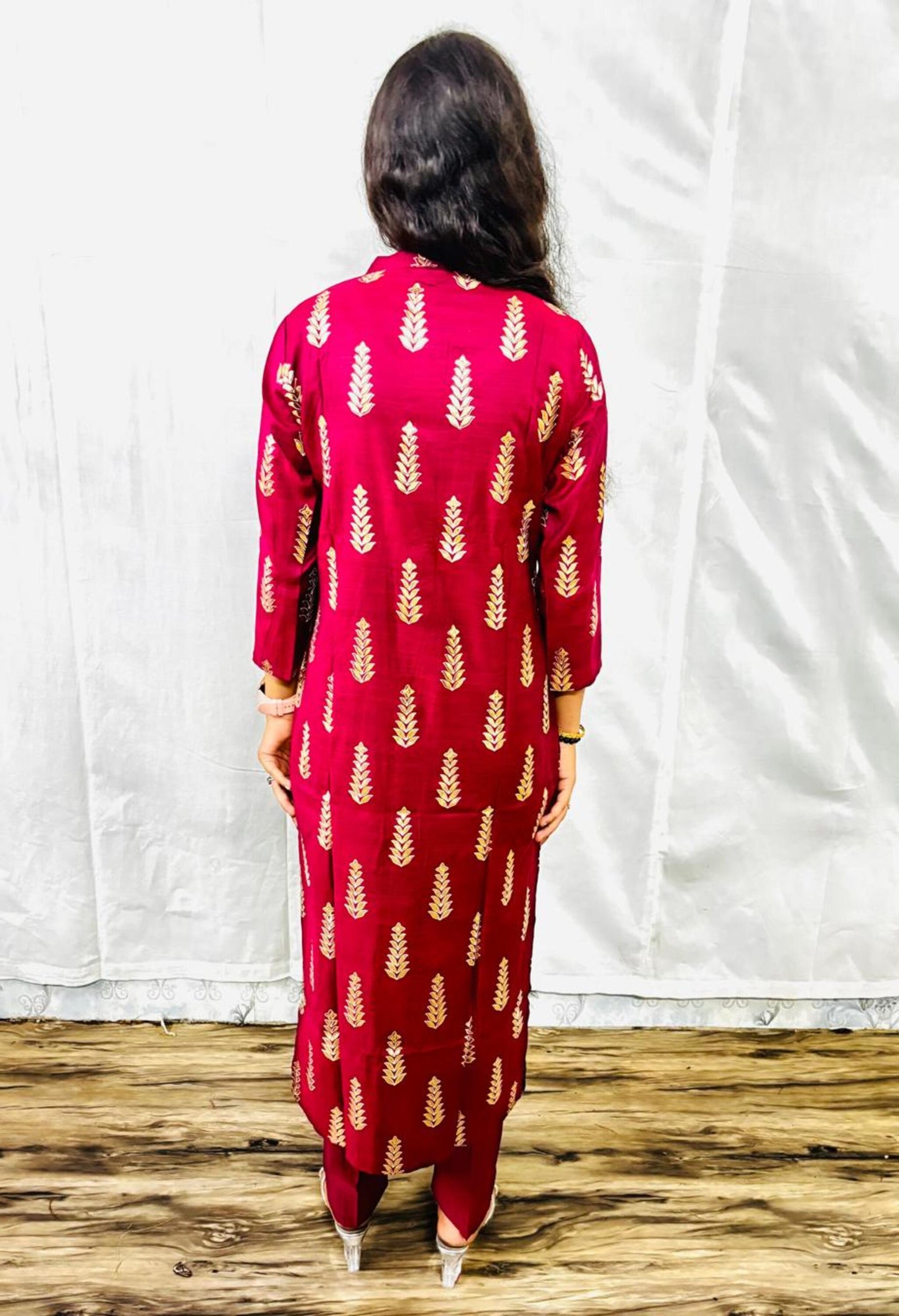 MAURYA Women Purple Printed Muslin Kurta Set with Dupatta (WMKS018)