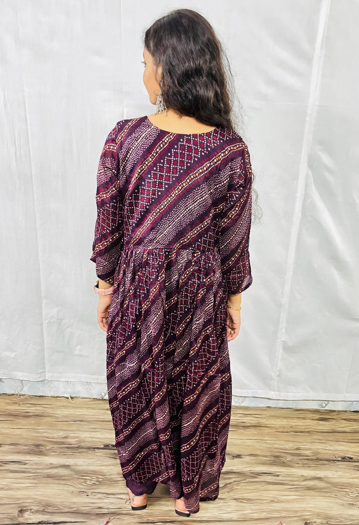 MAURYA Women Purple Printed Georgette Naira Set Set with Dupatta (WMKS019)