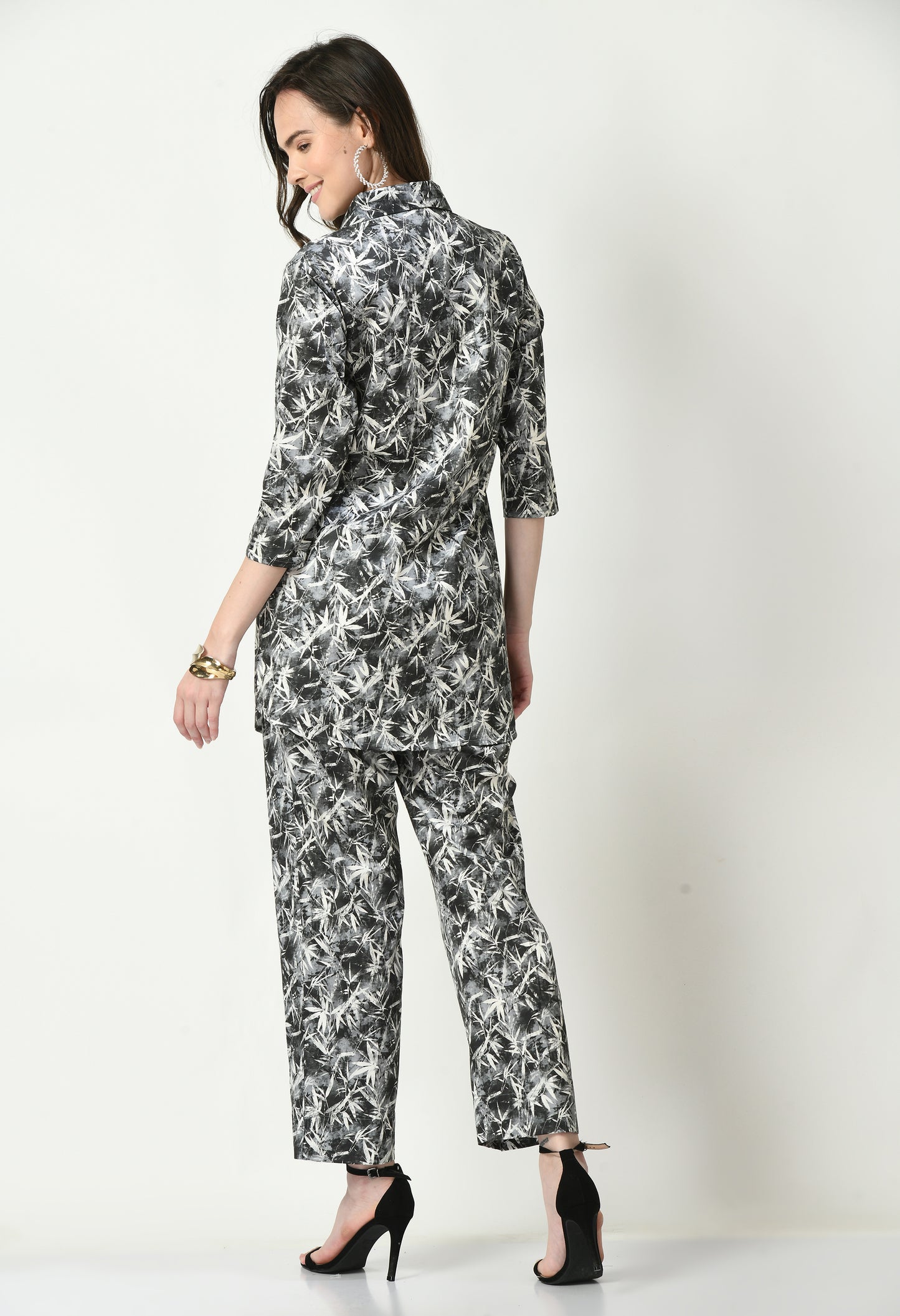 MAURYA Women's Grey Cotton Satin Printed Stylish Co-ord Set with 2 Side Pockets (MCS017)