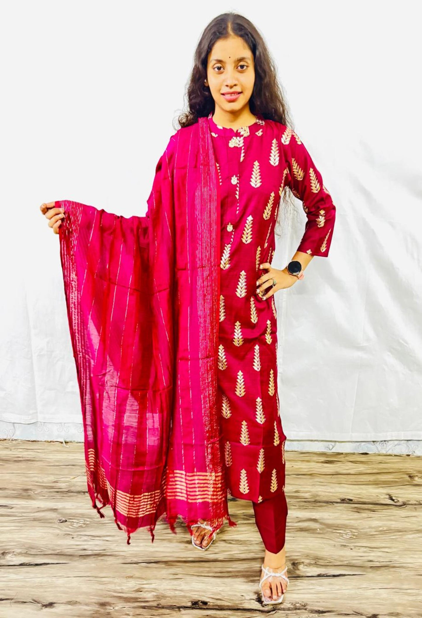 MAURYA Women Purple Printed Muslin Kurta Set with Dupatta (WMKS018)