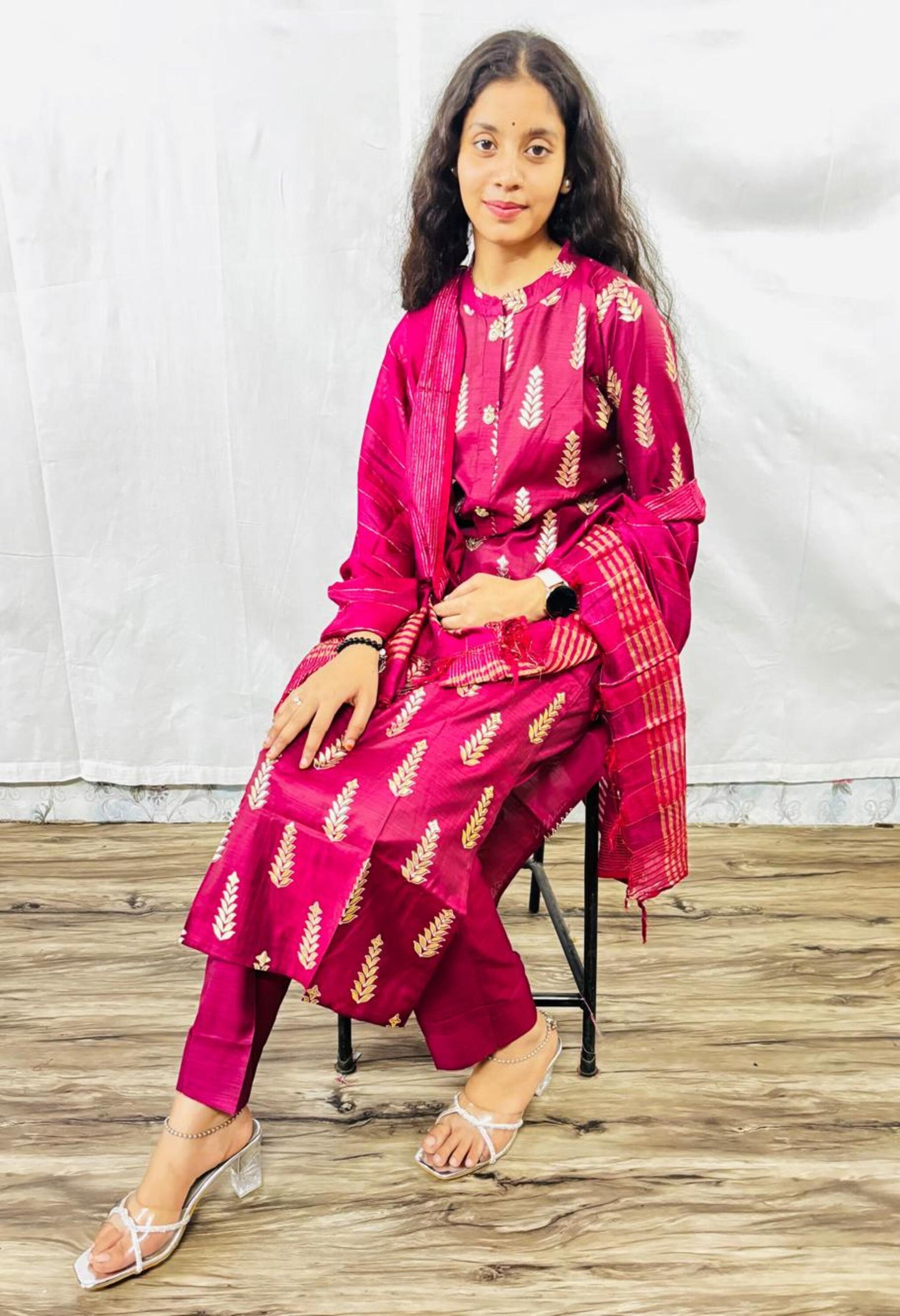 MAURYA Women Purple Printed Muslin Kurta Set with Dupatta (WMKS018)