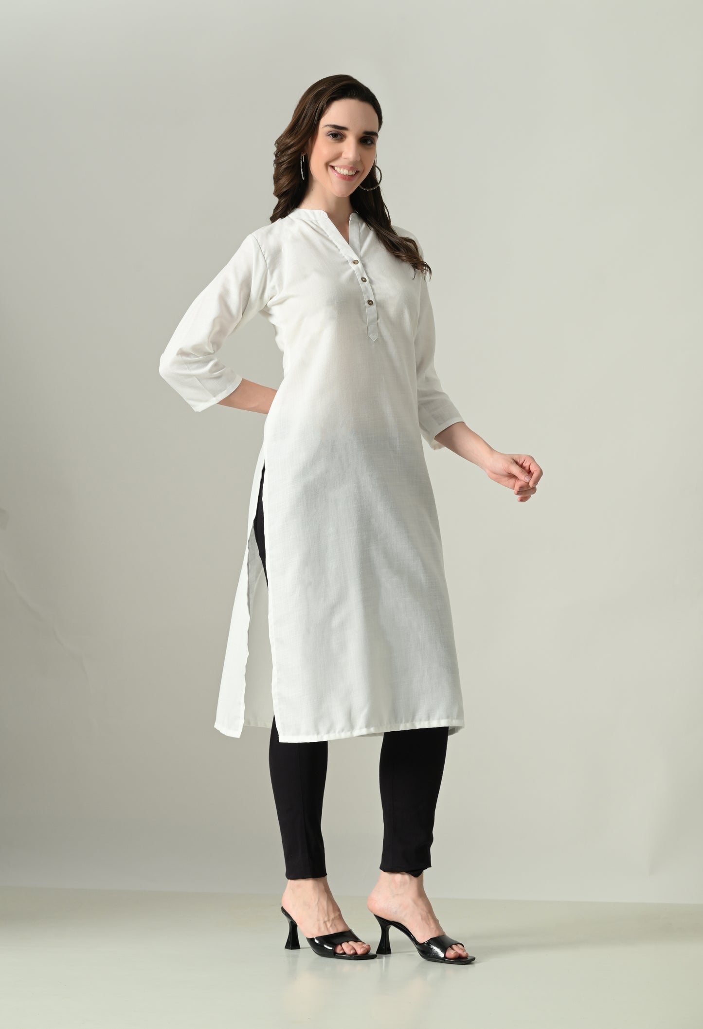 MAURYA Women's Cotton Blend Solid Kurti