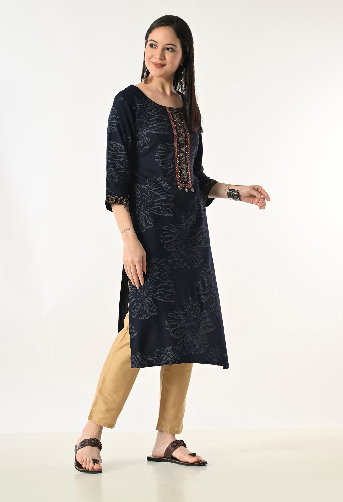 MAURYA Women's Rayon Floral Print Kurti