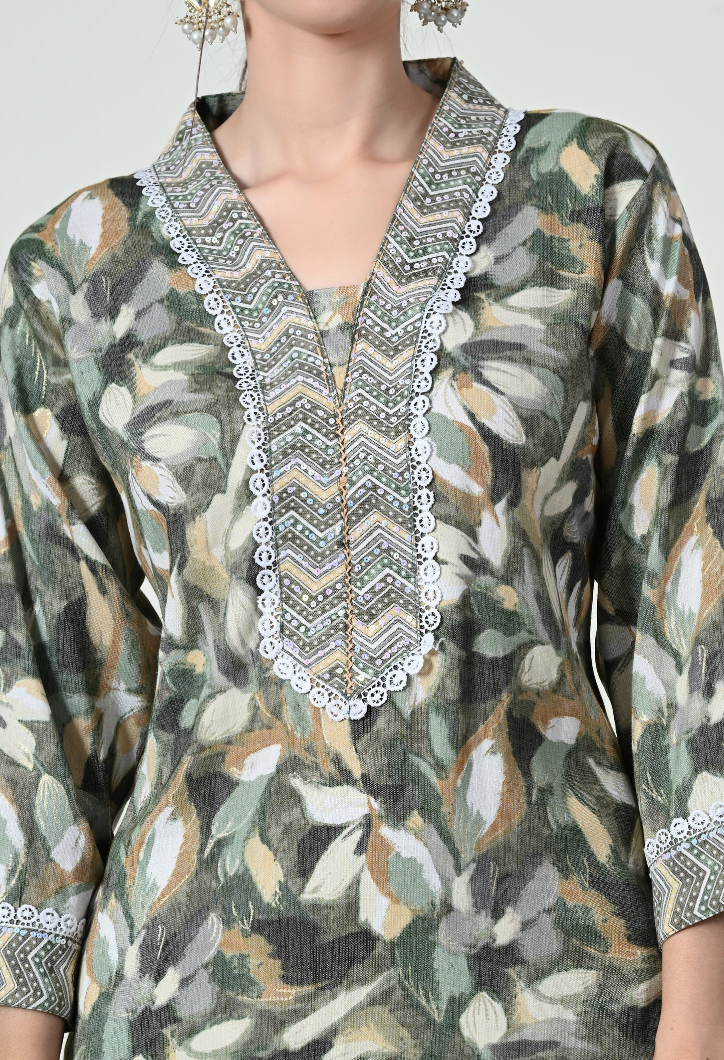 MAURYA Women's Cotton Slub Green Colour Leaf Print Sequence Hand Work Kurta Set with Printed Dupatta (WMKS013)